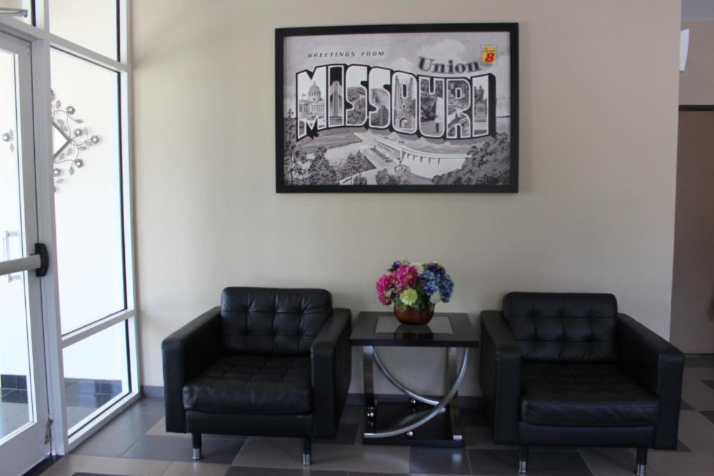 Super 8 By Wyndham Union photo