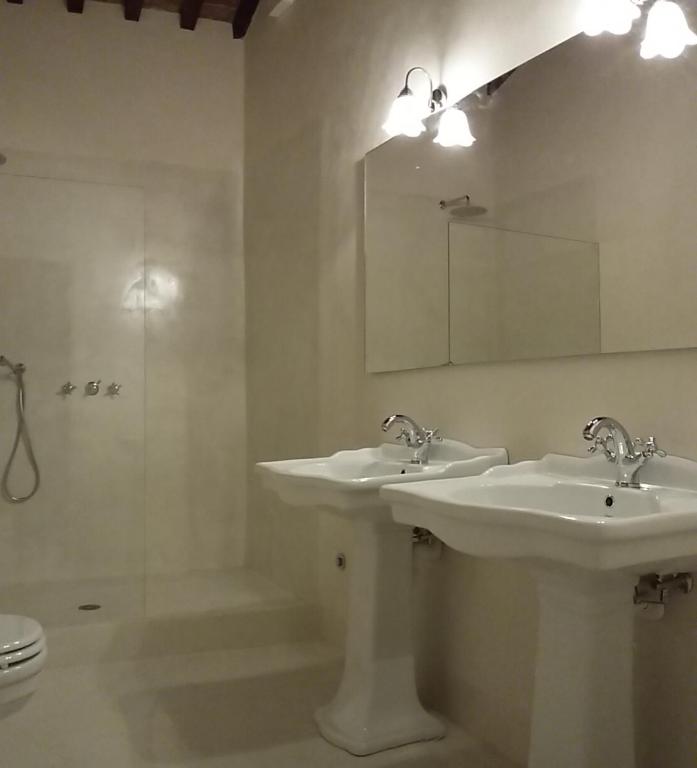 LA SERENELLA West Wing photo
