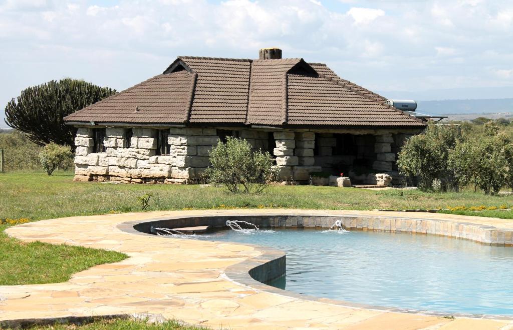 Shwari Cottages — Hotel in Naivasha