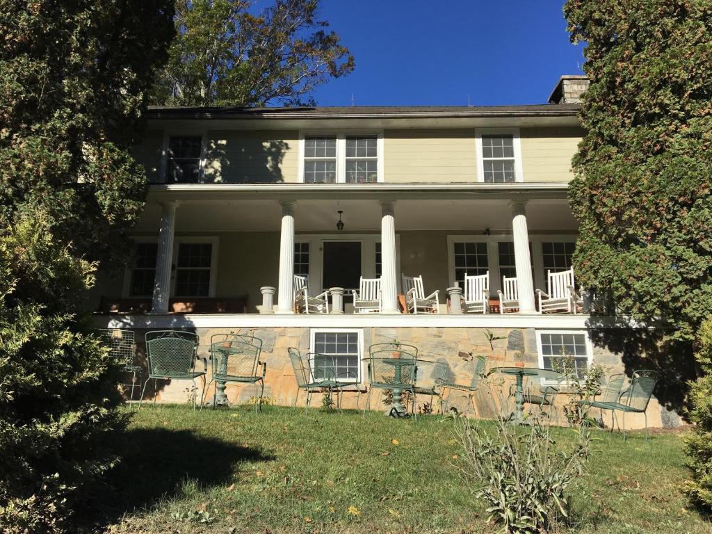 River House Inn photo