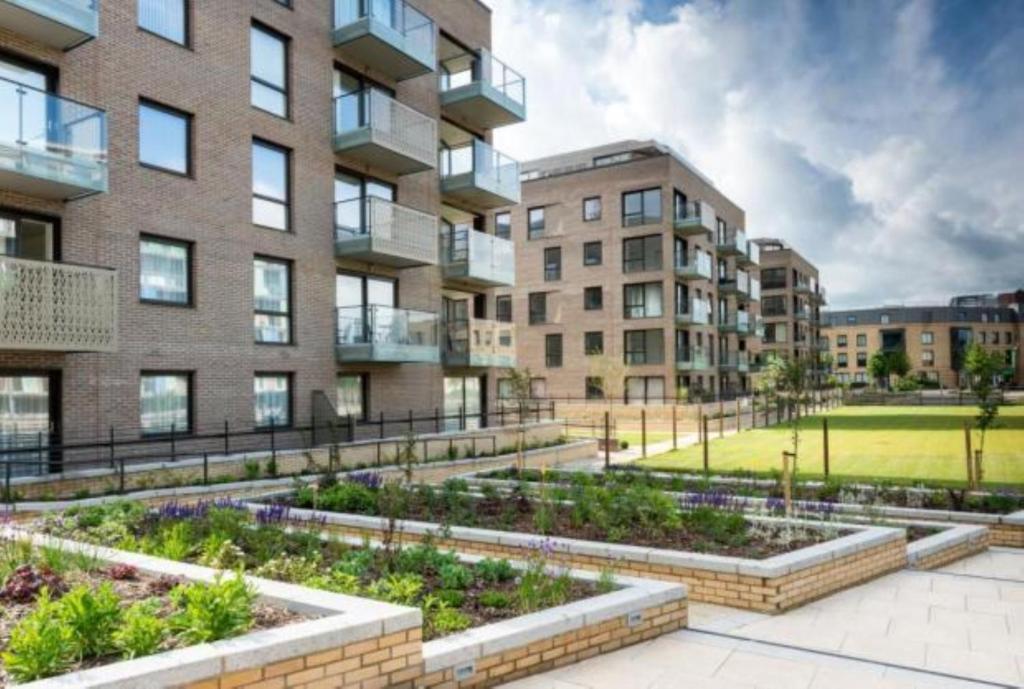Citystay - Mill Park Apartments photo