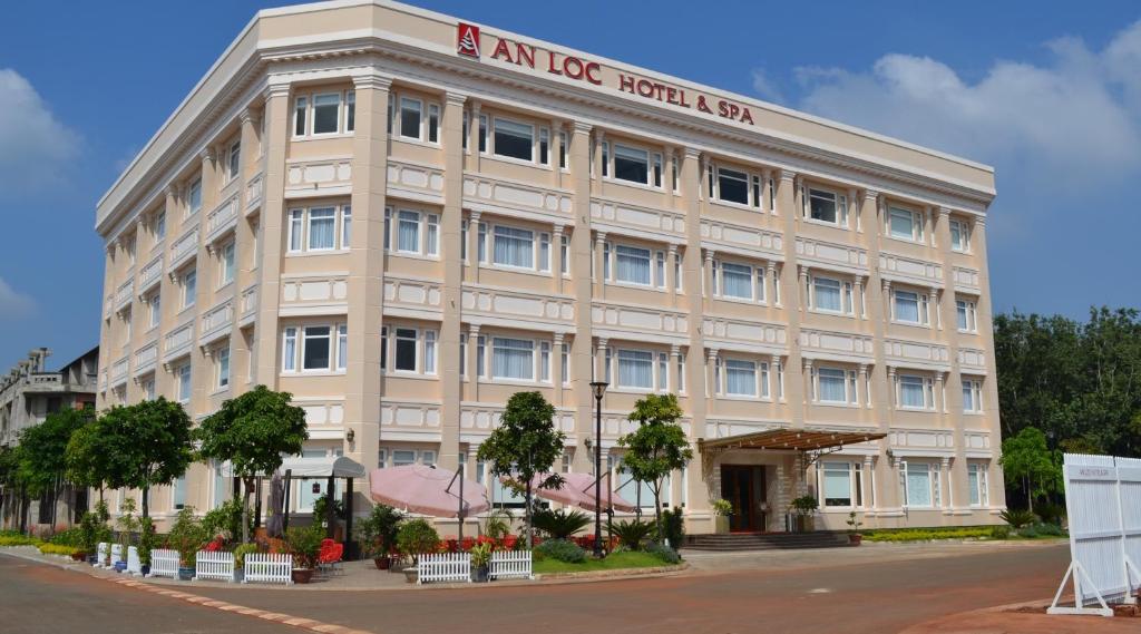An Loc Hotel &amp; Spa — Hotel in Binh Long (Binh Phuoc)