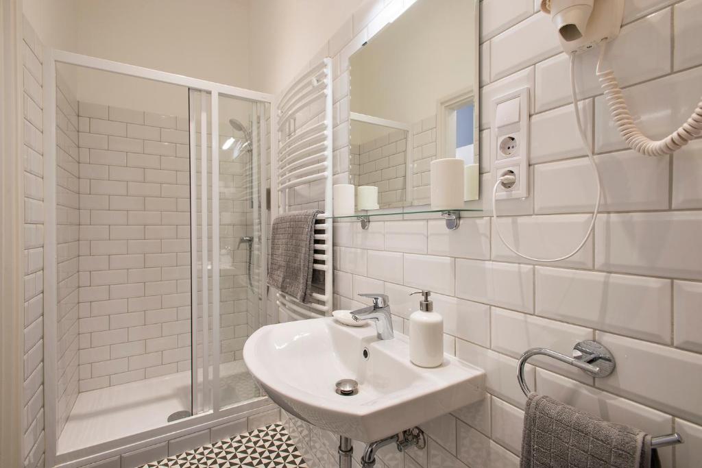 Engel Apartman photo