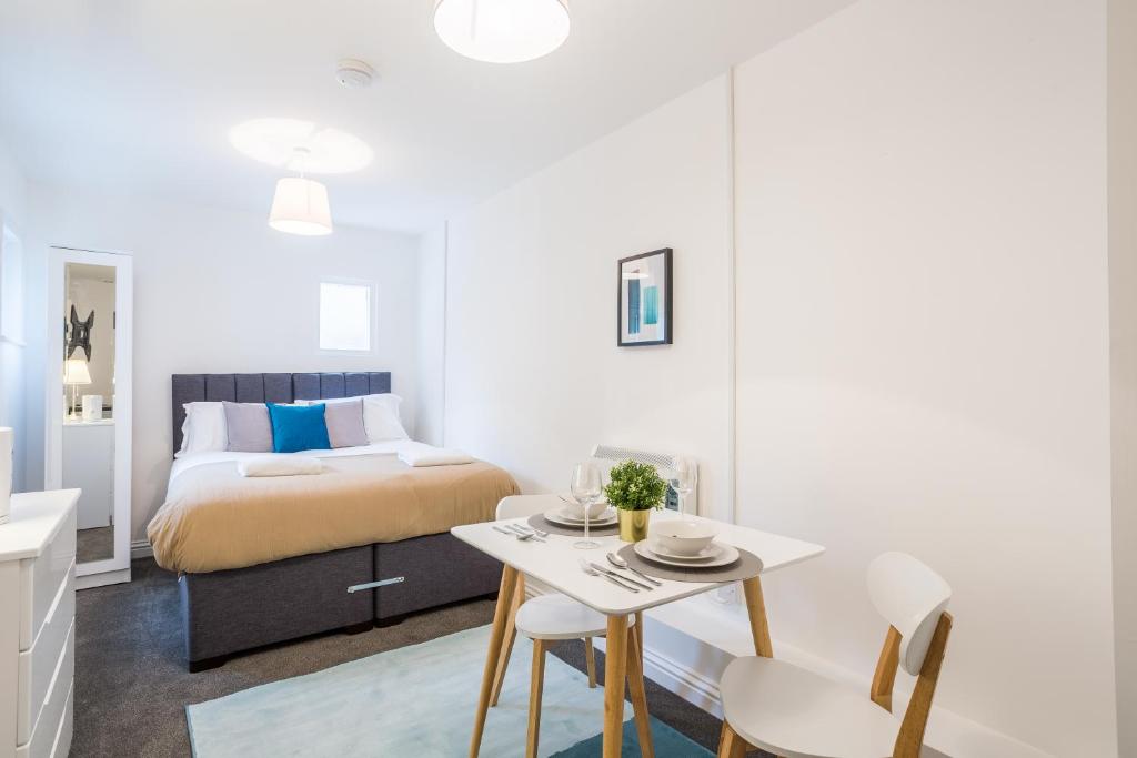 West Street Studios by Sorted Stay photo