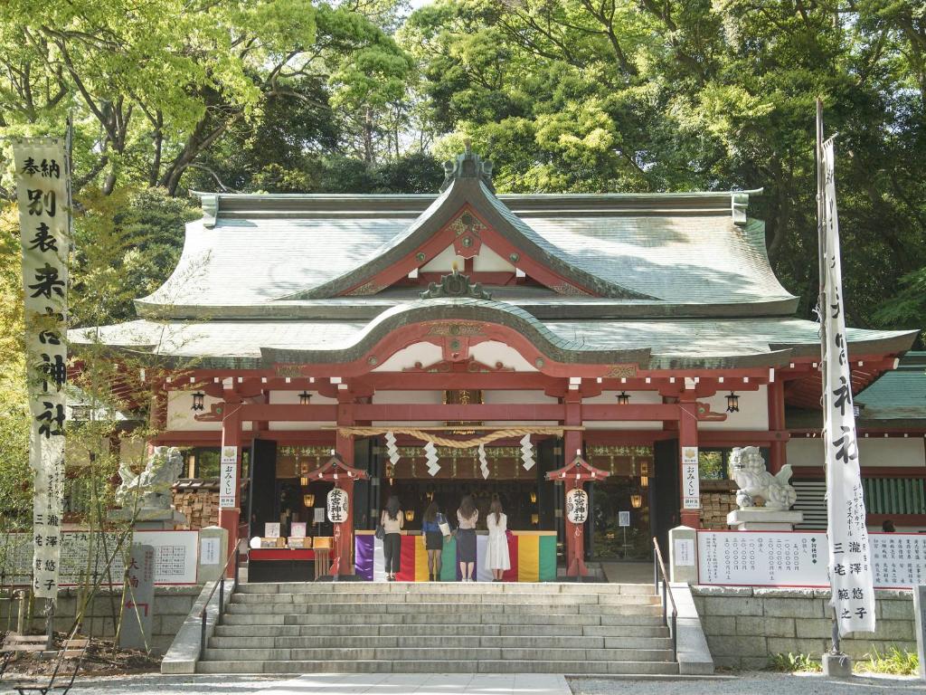 Nearby attraction