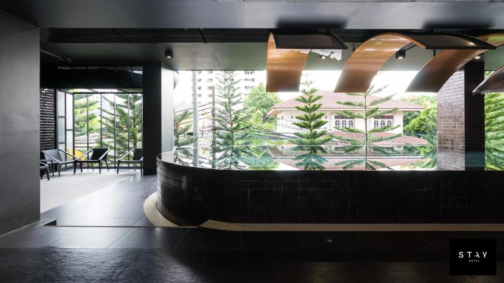 スイミングプール