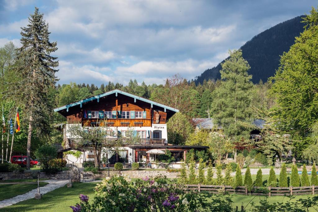 Stoll's Hotel Alpina - 5