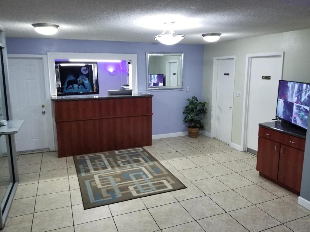 Econo Inn - Ormond Beach photo