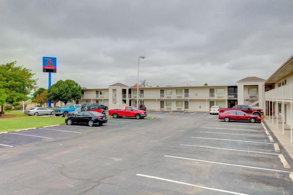 Studio 6 Midwest City, Ok - Oklahoma City photo