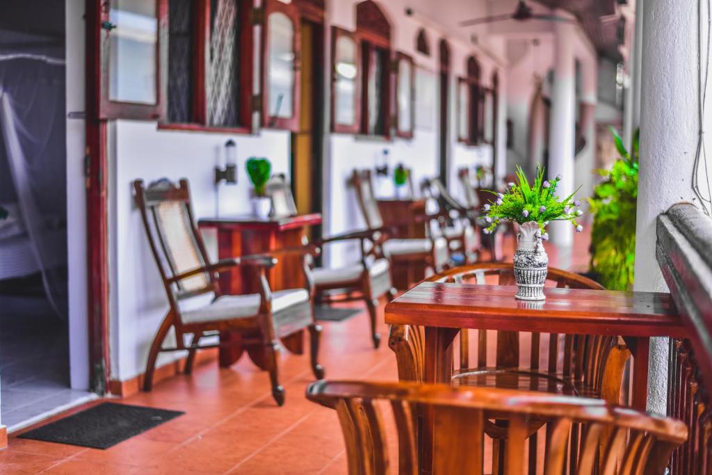 Wijenayake's - Beach Haven Guest House - Galle Fort photo