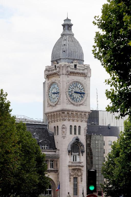 Hotel Rue De Charenton Paris Hotel Rue De Charenton Paris