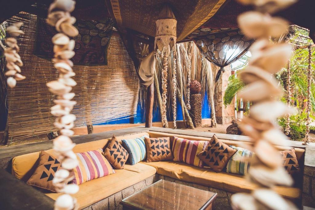 Restaurant, Surf n Sun - Arugambay Guesthouse in Arugam Bay