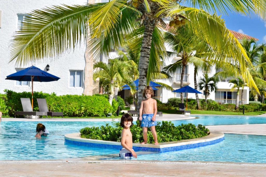 2BR Beach Apt @CadaquesCaribe Bayahibe photo