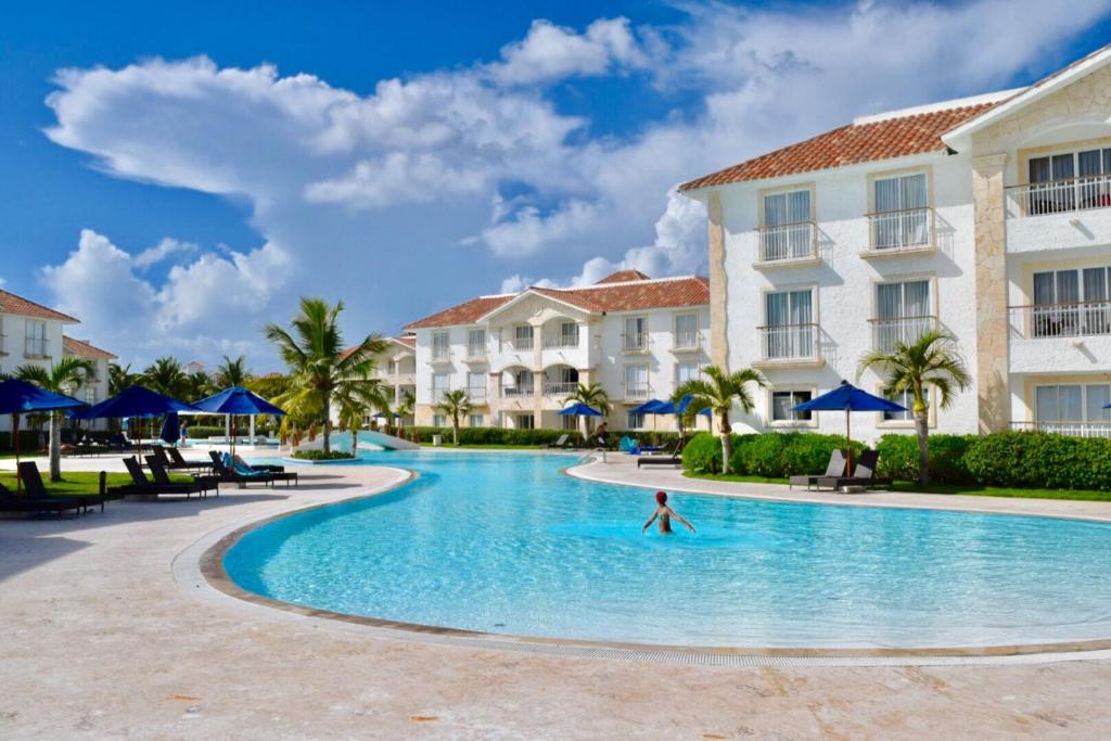2BR Beach Apt @CadaquesCaribe Bayahibe photo