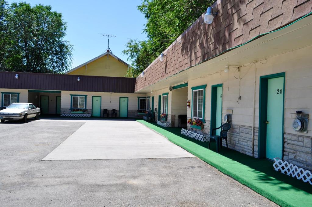 Western Motel photo