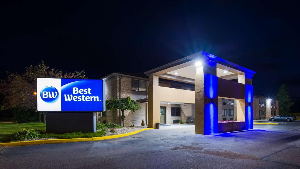 Best Western Executive Inn photo