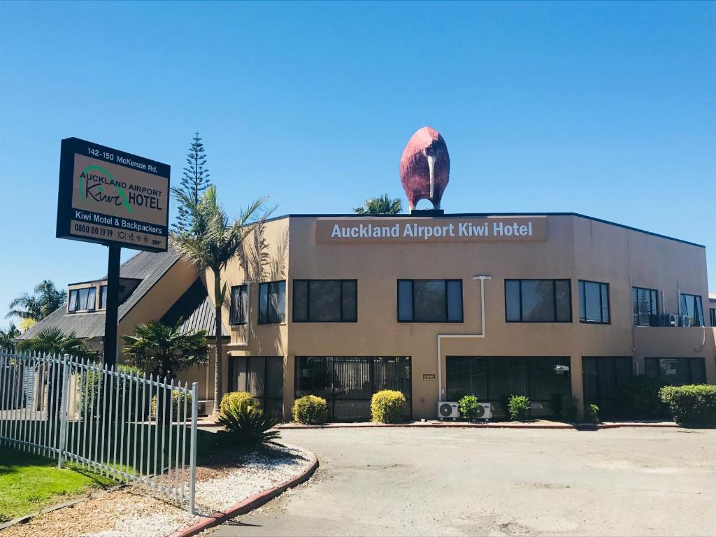 Auckland Auckland Airport Kiwi Hotel Additional