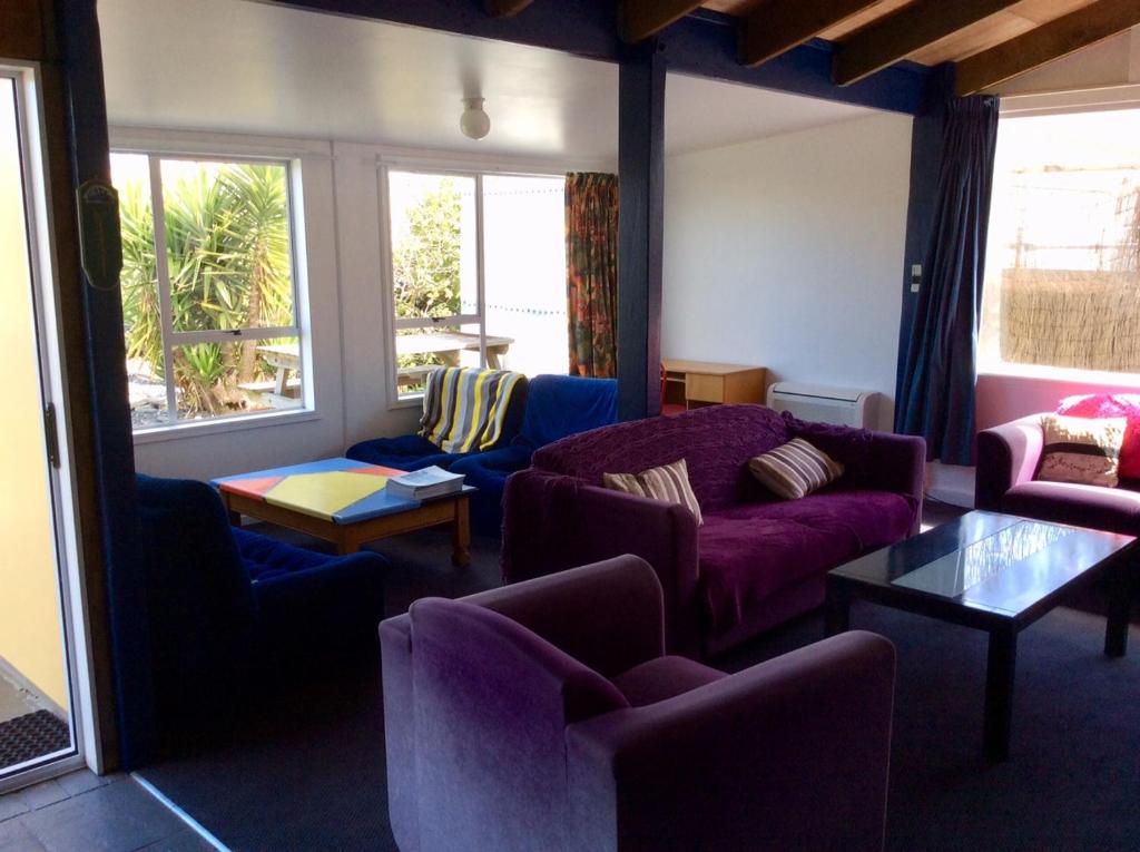 Sunrise Lodge Backpackers