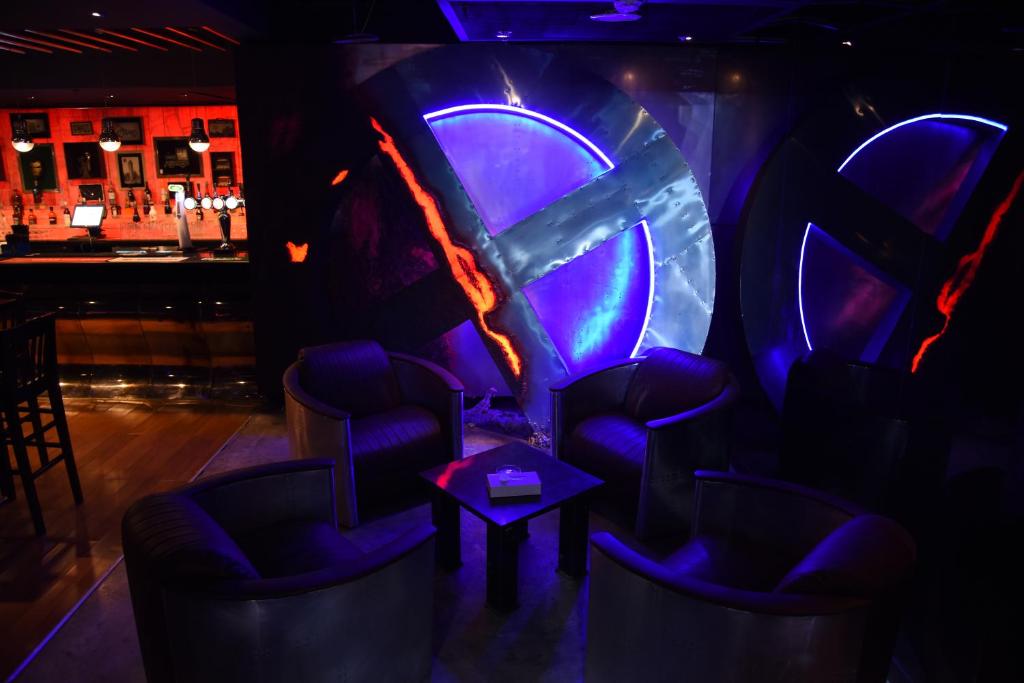 Bar/lounge