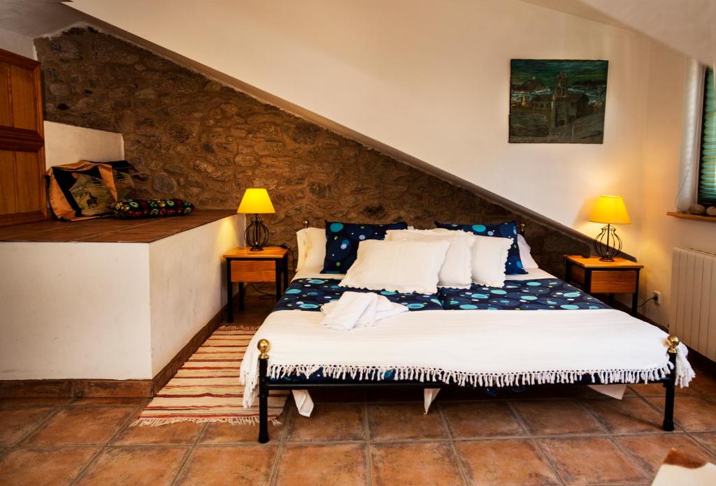 Pension Rustica Alemana — Hotel in Muxia