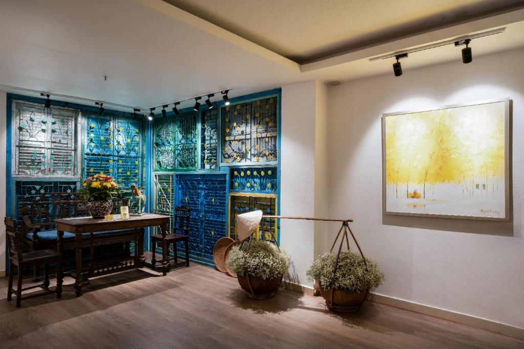 Asian Ruby Center Point Hotel