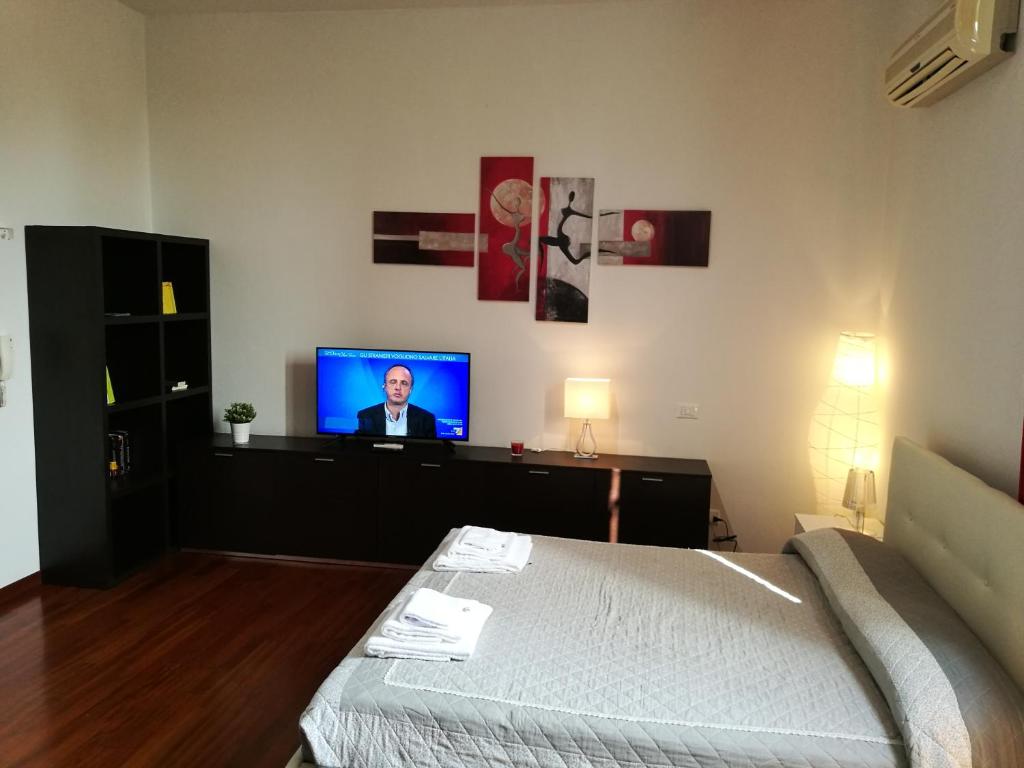 Residenza Piazza Dei Martiri 8 - 1