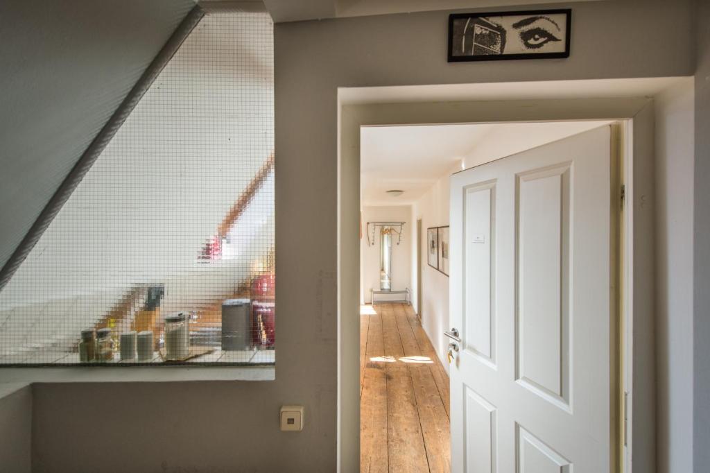 "goethezimmer" Ferienwohnung und Zimmer am Burgplatz photo