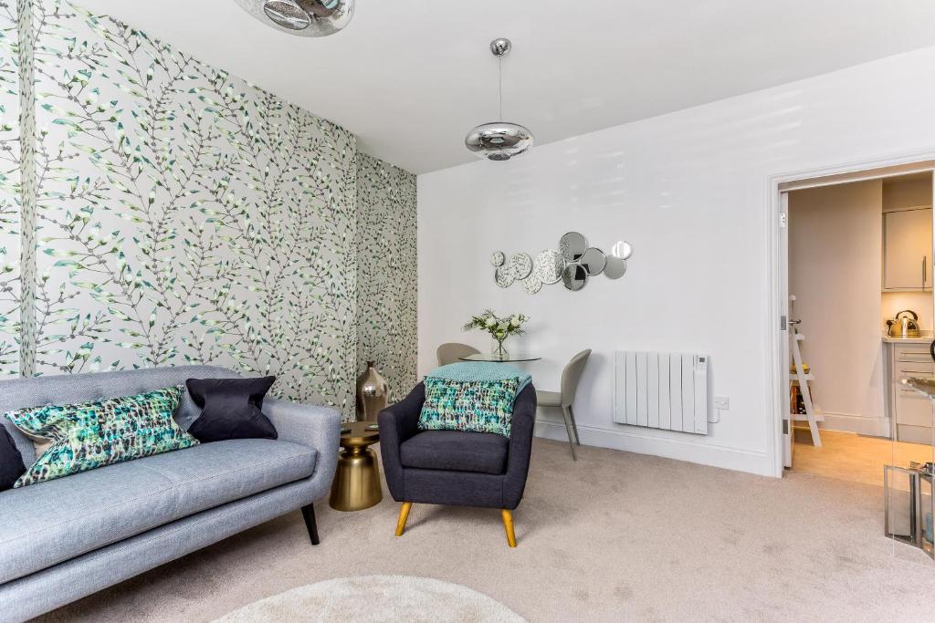 3, Gainsborough House photo