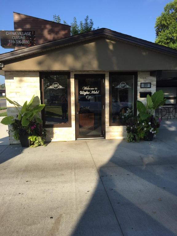 Wigles Motel — Hotel in Leamington (ON)
