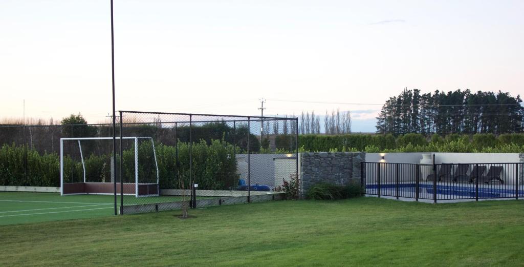 สระว่ายน้ำ