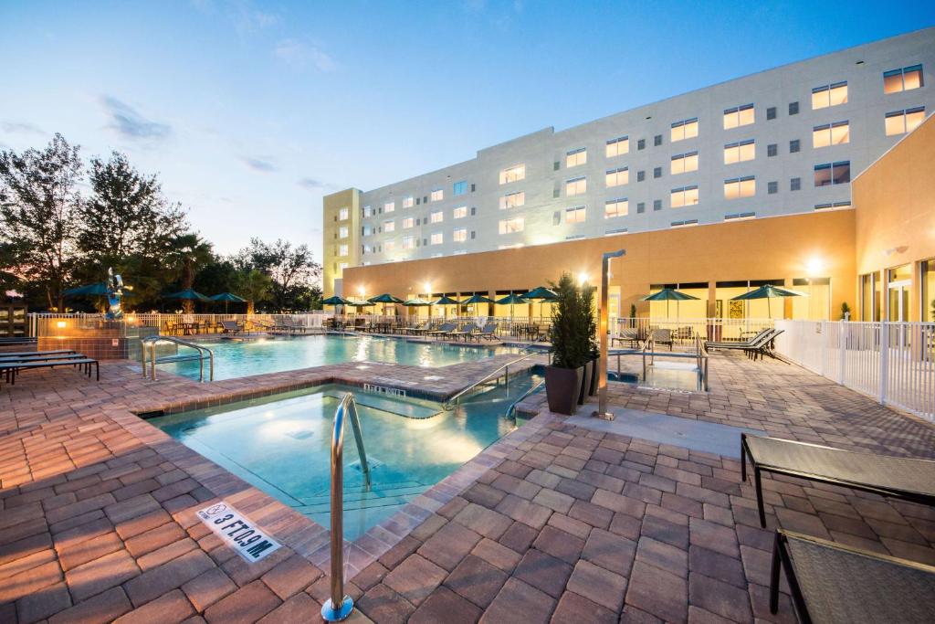 ハイアット プレイス オーランド レイク ブエナ ビスタ (Hyatt Place Orlando Lake Buena Vista) 館内設備