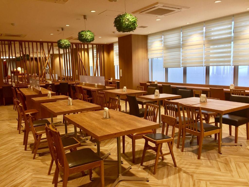 餐飲服務
