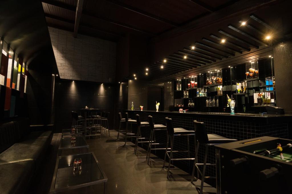 Bar/lounge