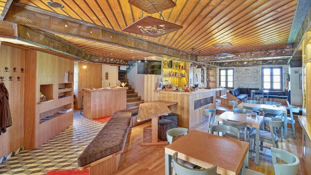 Dilofo Hotel Luxury Suites photo