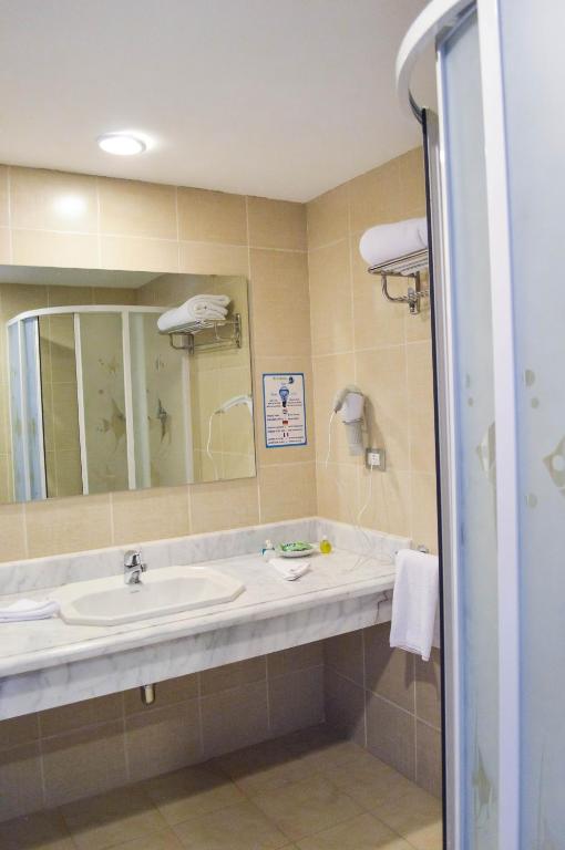 Viva Blue Resort and Diving Sharm El Naga (Adults Only) — Hotel rooms in Soma Bay, Red Sea