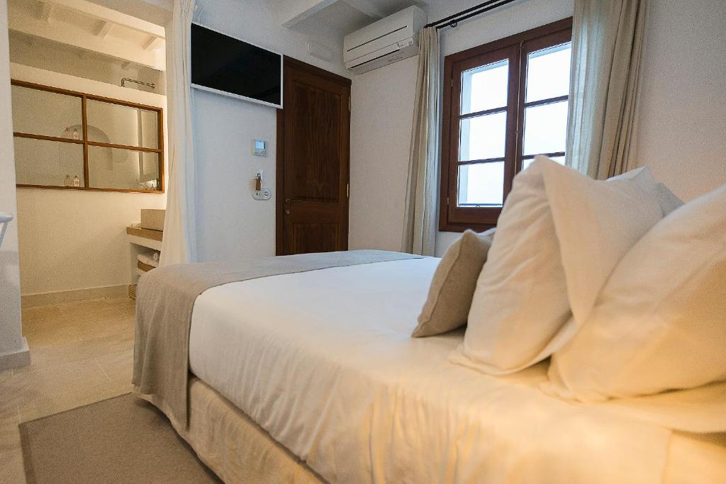 S'Hotelet d'es Born - Suites & SPA photo