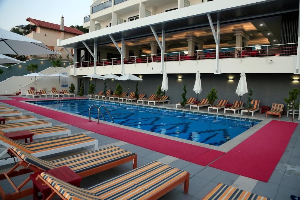 Hotel Picasso — Hotel in Vlora