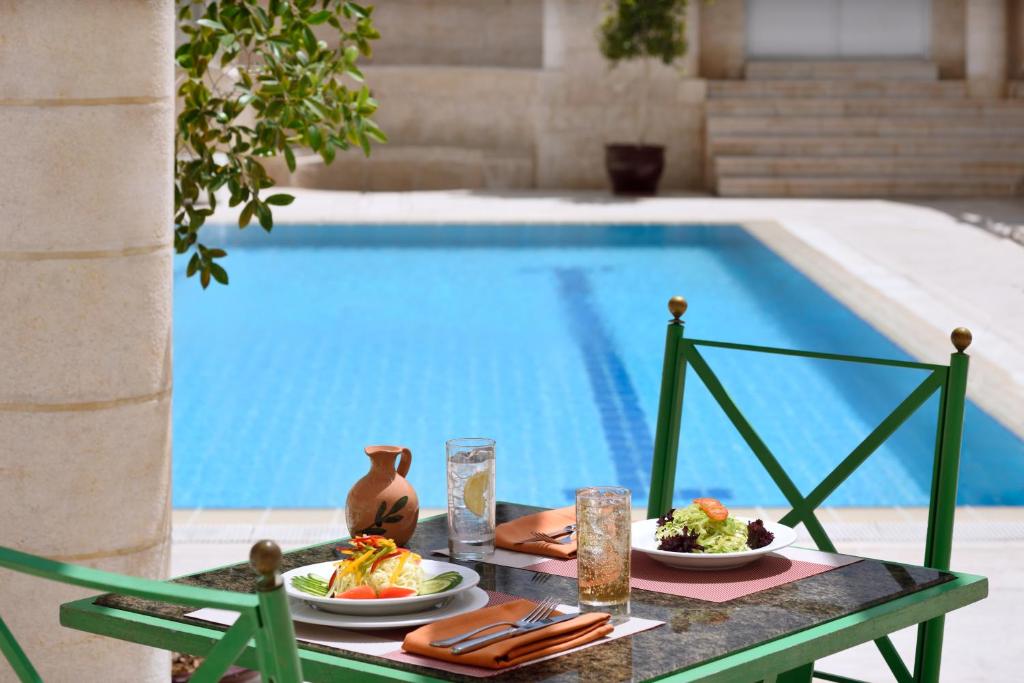 Movenpick Resort Petra Photo 22