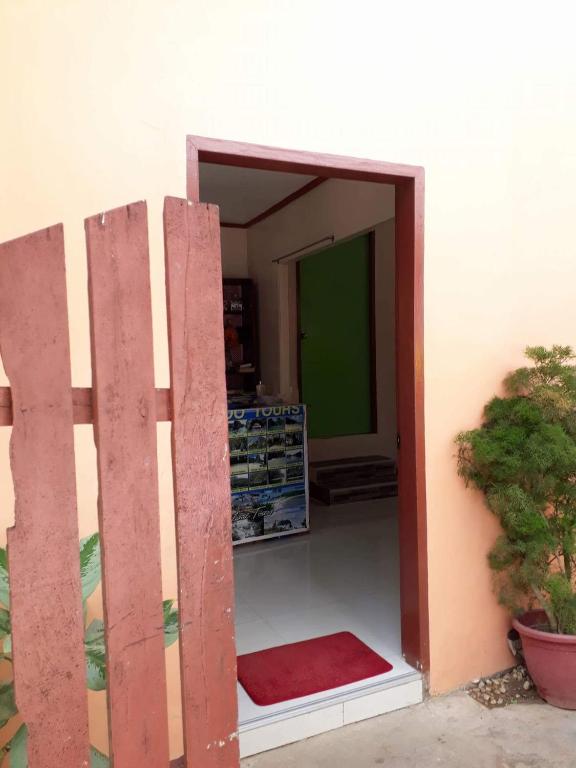 David & Vhie Homestay-David's Guest House photo