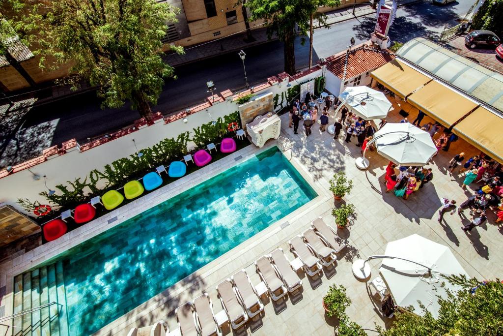 Hotel Los Angeles — Hotel in Granada
