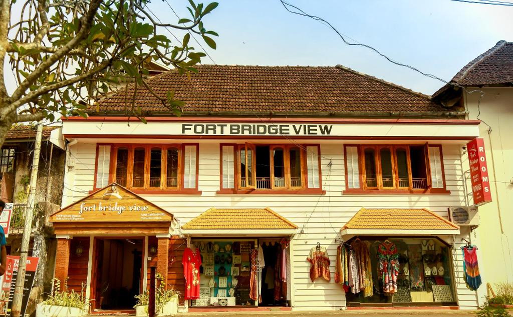 Entrance, Fort Bridge View in Kochi