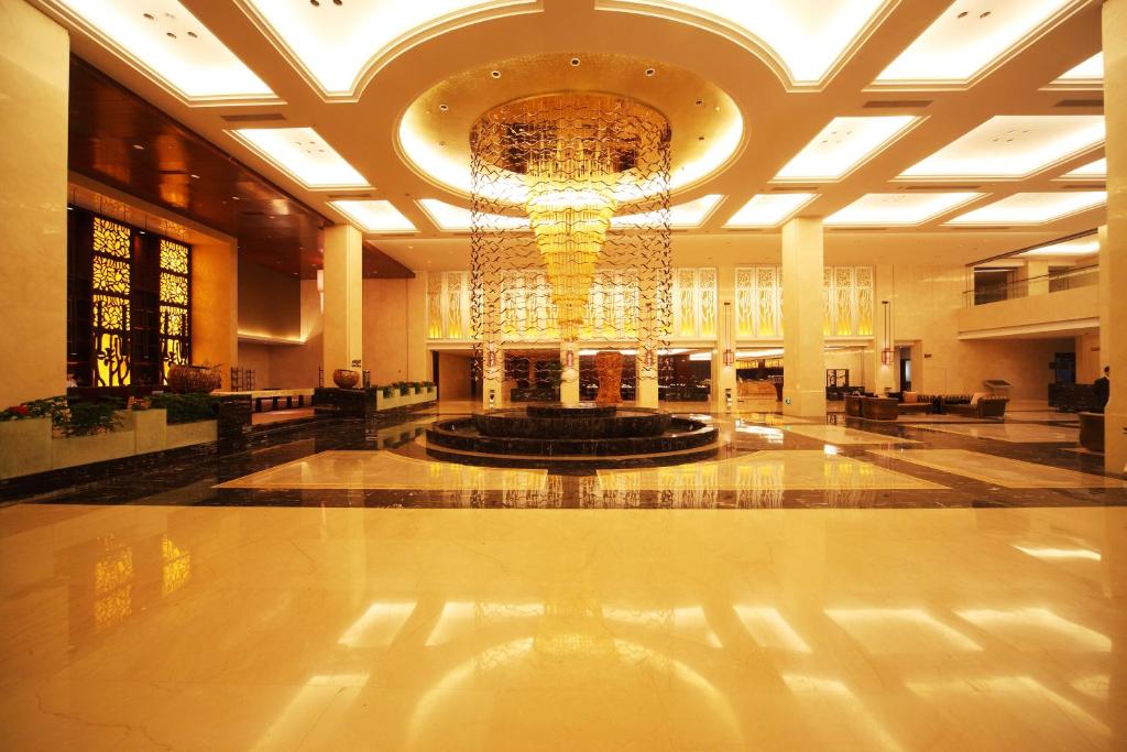 Haiyang Shenglong Jianguo Hotel photo