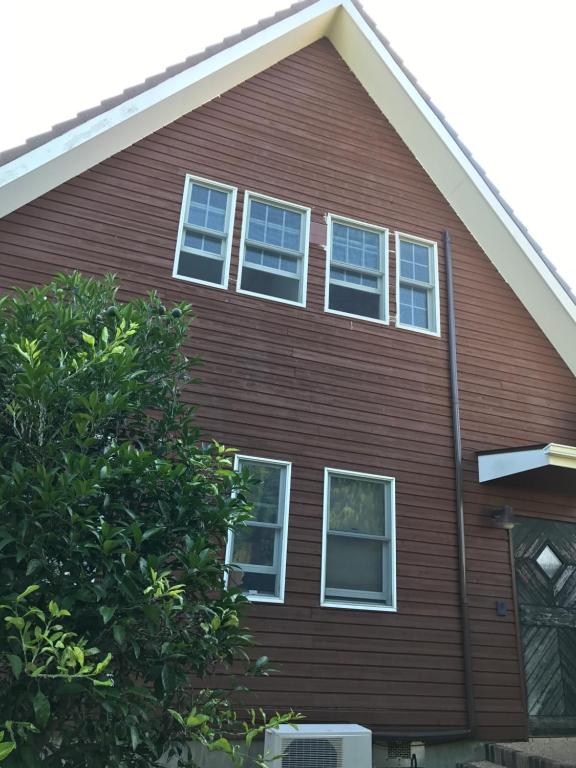 Guesthouse Irago — Hotel in Tahara