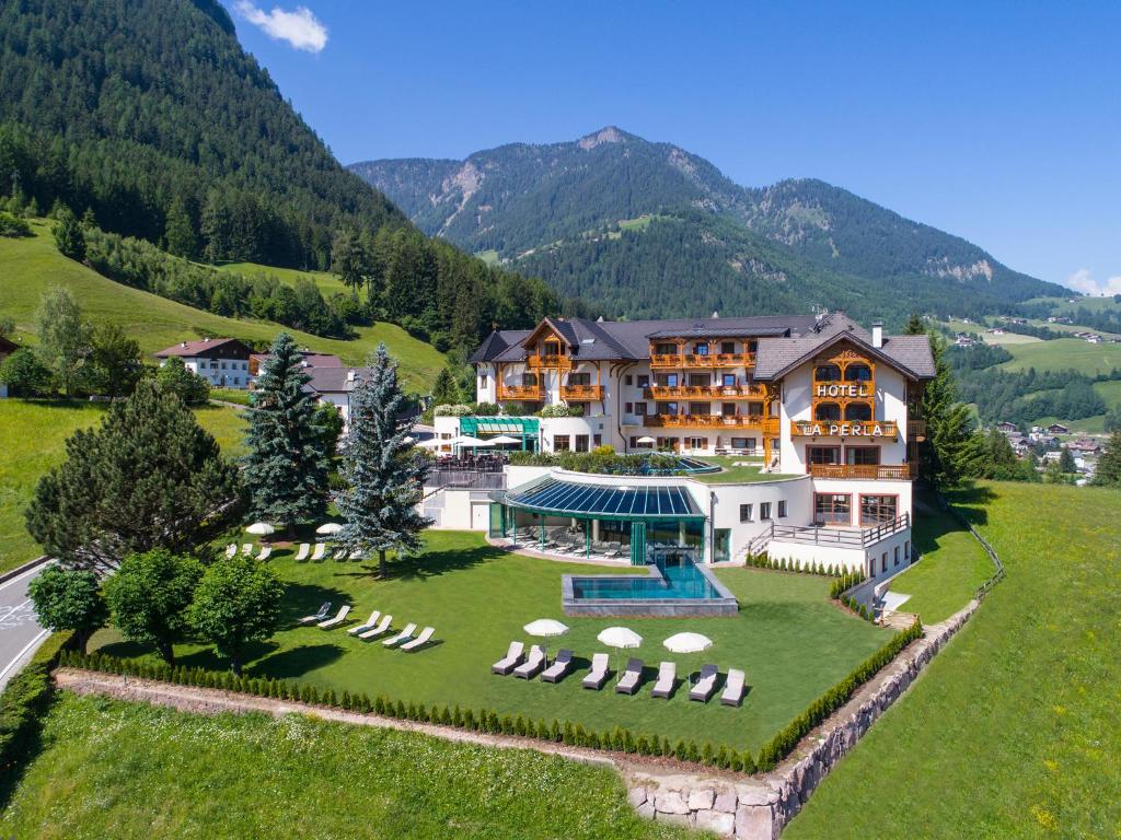 Alpin & Vital Hotel La Perla photo