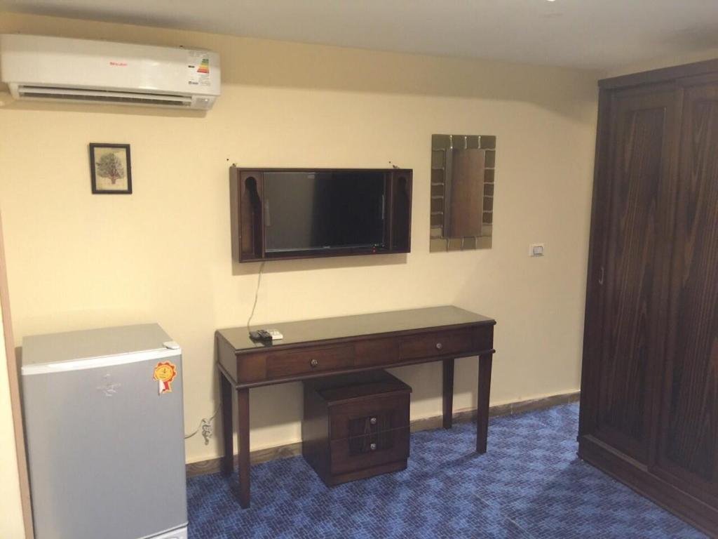 3 Pyramids View Inn photo