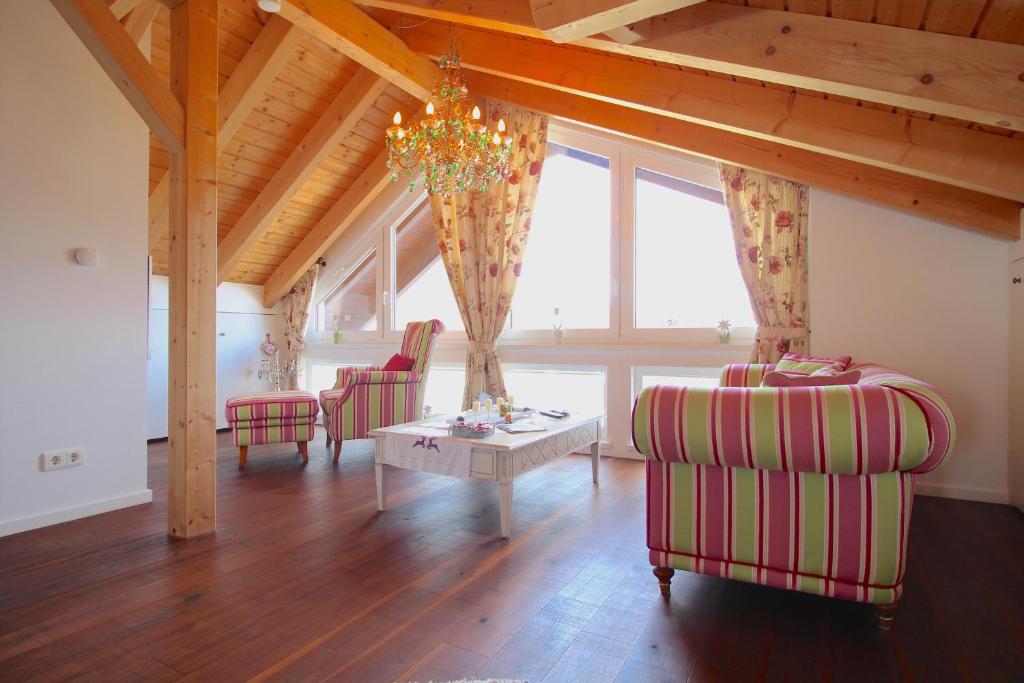 Himmelschlösschen & Chalet Rose - 4