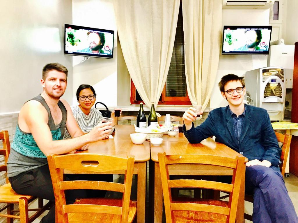 Shared lounge/TV area