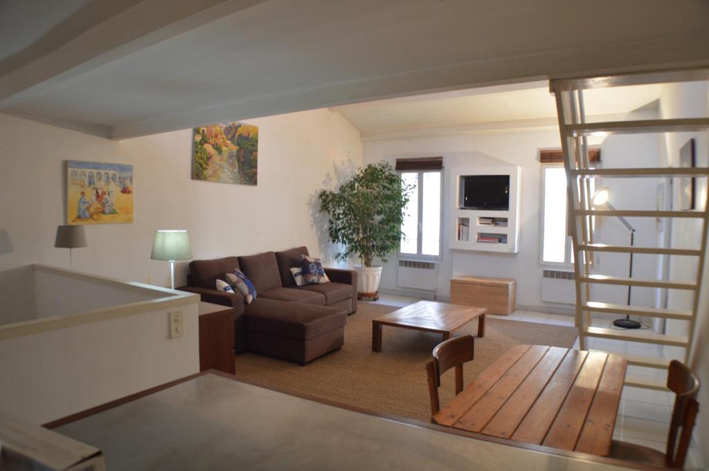 Studio loft avec terrasse centre historique - 5