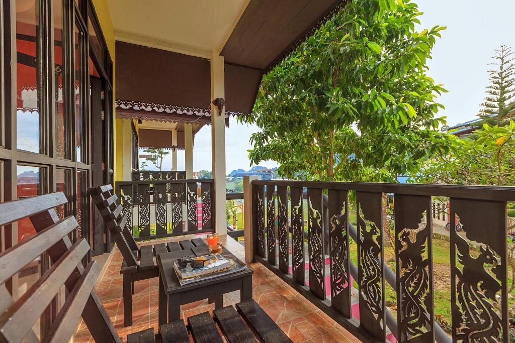 Phi Phi Chang Grand Resort