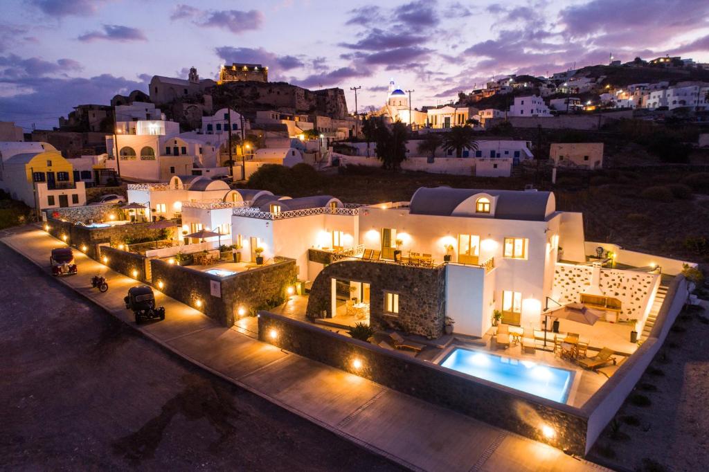 ماثيوس لوكشوري هومز (Mathios Luxury Homes)
